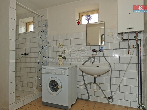 Prodaný dům 94 m², pozemek 1003 m²