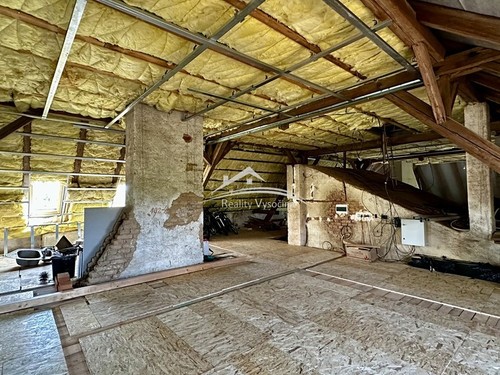 Prodaný dům 240 m², pozemek 2383 m²