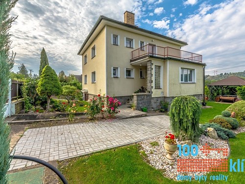 Prodaný dům 280 m², pozemek 1048 m²