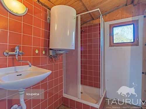 Prodaná chata 45 m², pozemek 542 m²