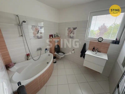 Prodej vily 200 m², pozemek 660 m²