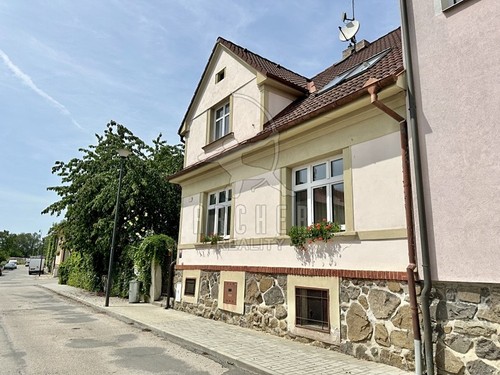 Prodaný dům 200 m², pozemek 337 m²