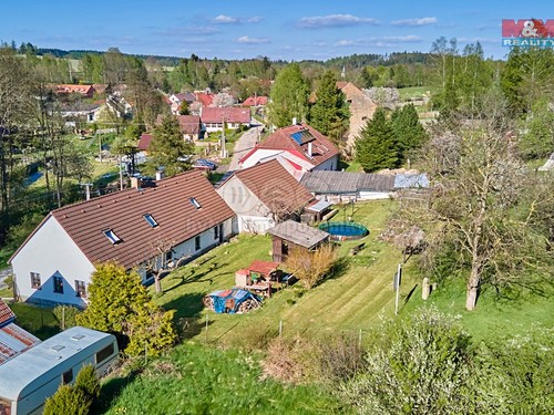 Prodaný dům 218 m², pozemek 1905 m²