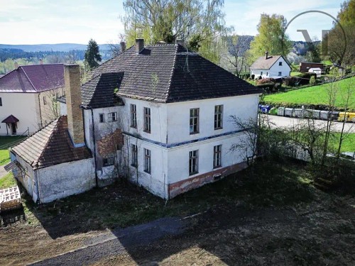 Prodej chalupy 617 m², pozemek 831 m²