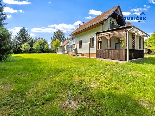 Prodej chaty 170 m², pozemek 3806 m²
