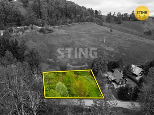 Prodej stavebního pozemku 913 m²