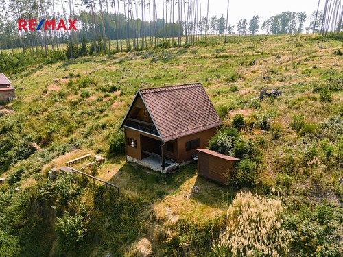 Prodaná chata 50 m², pozemek 40 m²