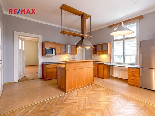 Prodaný dům 640 m², pozemek 1819 m²