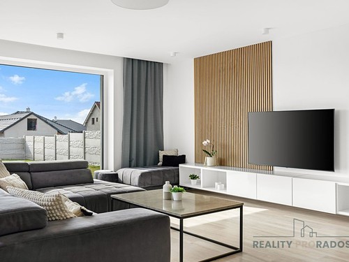 Prodaný dům 181 m², pozemek 928 m²