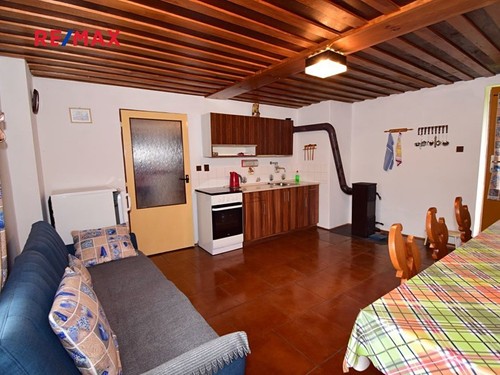Prodaná chalupa 70 m², pozemek 609 m²