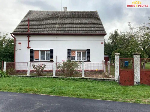 Prodaný  dům 103 m², pozemek 8942 m²