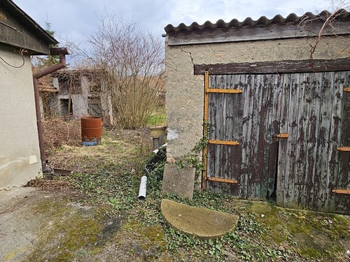 Prodaný dům 100 m², pozemek 469 m²