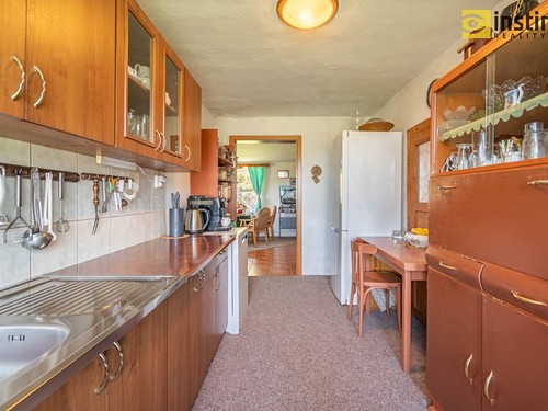 Prodaný dům 120 m², pozemek 9354 m²
