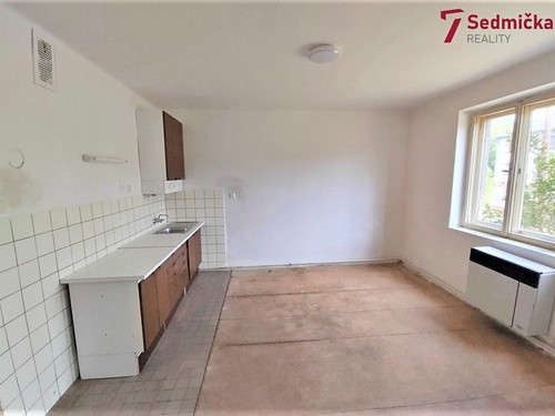Prodaný dům 165 m², pozemek 1608 m²
