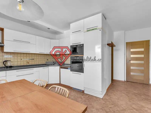 Prodej domu 358 m², pozemek 931 m²