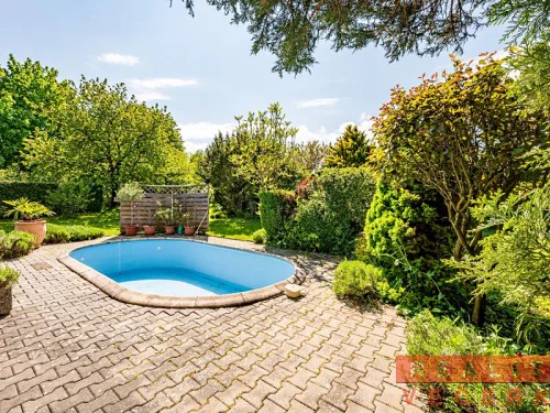 Prodej domu 290 m², pozemek 1699 m²