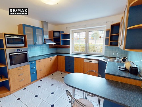 Prodaný dům 398 m², pozemek 1547 m²