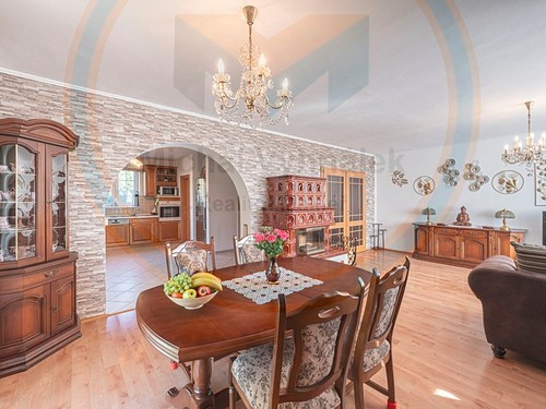 Prodaný  dům 280 m², pozemek 1051 m²