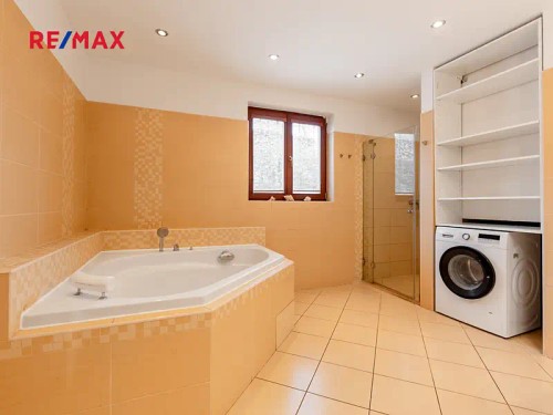 Prodaný dům 130 m², pozemek 882 m²