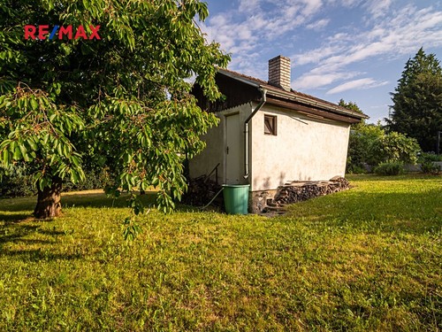 Prodaná chata 24 m², pozemek 384 m²