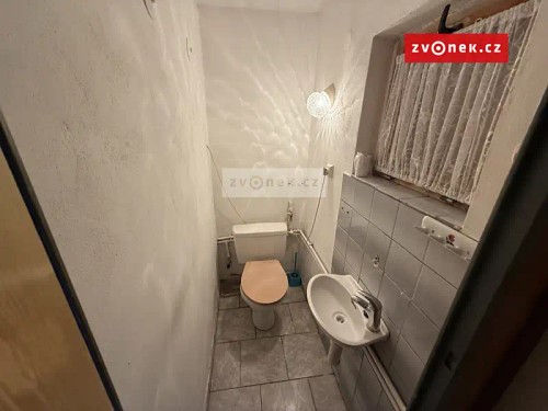 Prodaná chata 48 m², pozemek 420 m²
