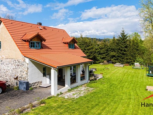 Prodaný dům 240 m², pozemek 1555 m²