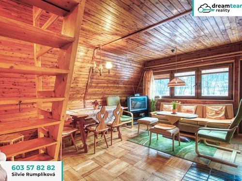 Prodaná chata 100 m², pozemek 422 m²