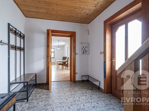 Prodaný dům 380 m², pozemek 3809 m²