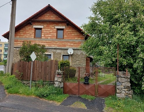 Prodaný dům 180 m², pozemek 965 m²