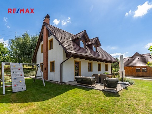 Prodaná chalupa 189 m², pozemek 897 m²