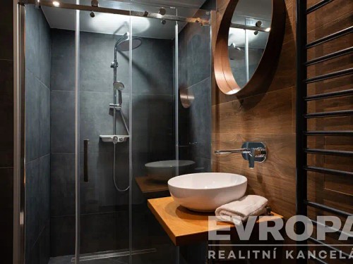 Prodej atypického bytu 70 m²