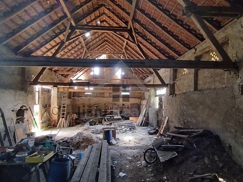 Prodaný dům 300 m², pozemek 2011 m²