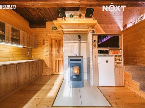 Prodaná chata 131 m², pozemek 431 m²
