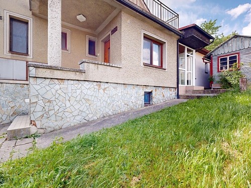 Prodaný dům 366 m², pozemek 955 m²