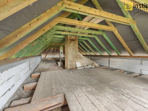 Prodej chalupy 195 m², pozemek 2425 m²