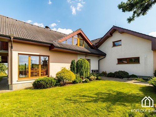 Prodaný dům 370 m², pozemek 1500 m²