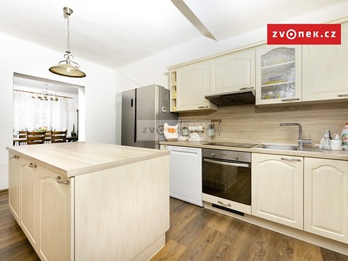 Prodaný dům 160 m², pozemek 727 m²