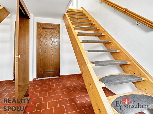 Prodaný dům 200 m², pozemek 1092 m²