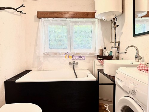 Prodaná chata 62 m², pozemek 230 m²