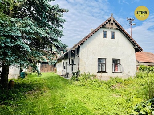 Prodaný dům 250 m², pozemek 975 m²