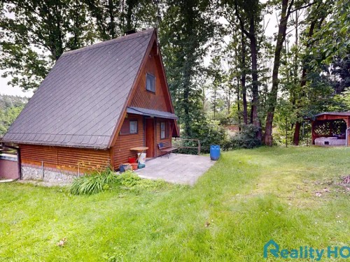Prodaná chata 77 m², pozemek 100 m²