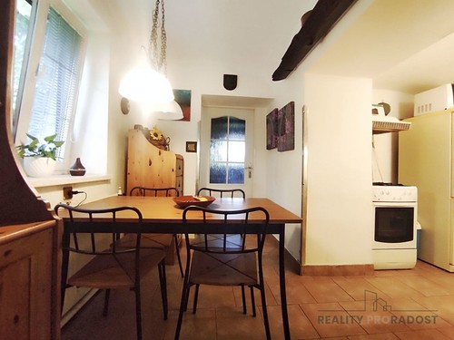 Prodaný dům 319 m², pozemek 1368 m²
