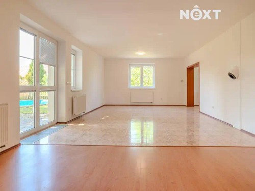 Prodej domu 247 m², pozemek 1339 m²