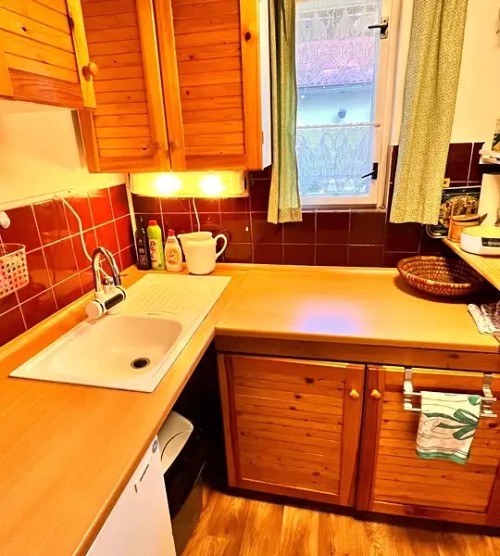 Prodaná chata 60 m², pozemek 370 m²