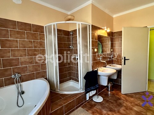Prodaný dům 277 m², pozemek 1302 m²