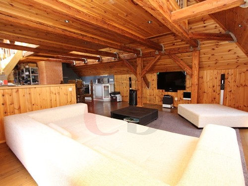 Prodaný dům 589 m², pozemek 6412 m²