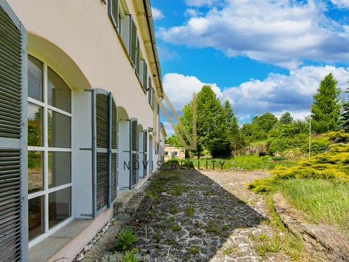 Prodaný dům 569 m², pozemek 4130 m²