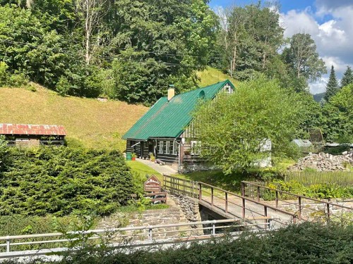 Prodej chalupy 270 m², pozemek 1746 m²