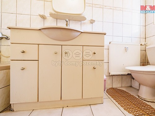 Prodaný dům 337 m², pozemek 947 m²