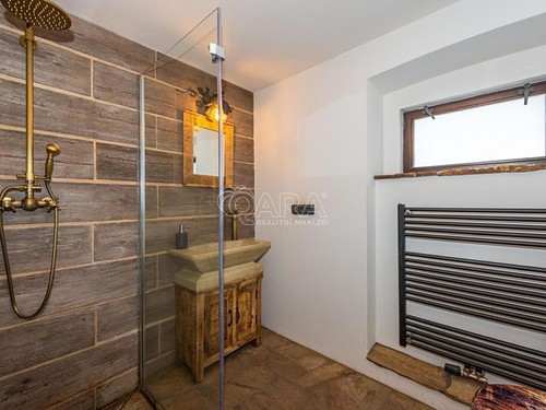 Prodaná chalupa 155 m², pozemek 982 m²